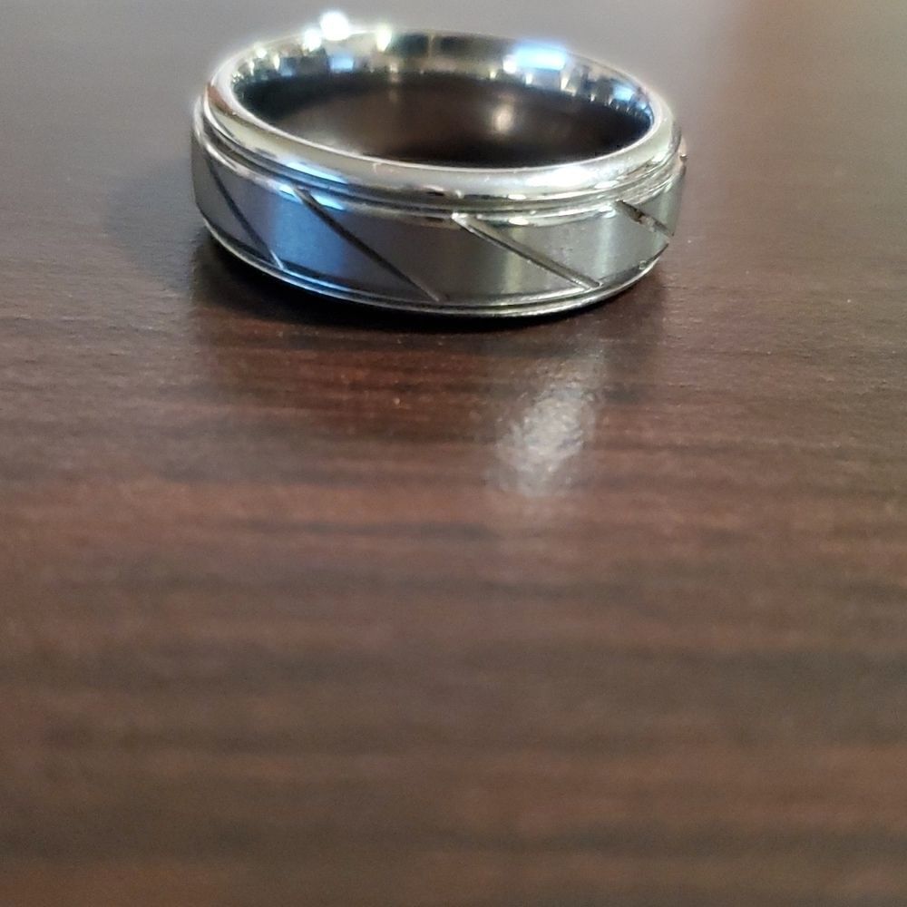 Men's Triton white tungsten ribboned wedding band.